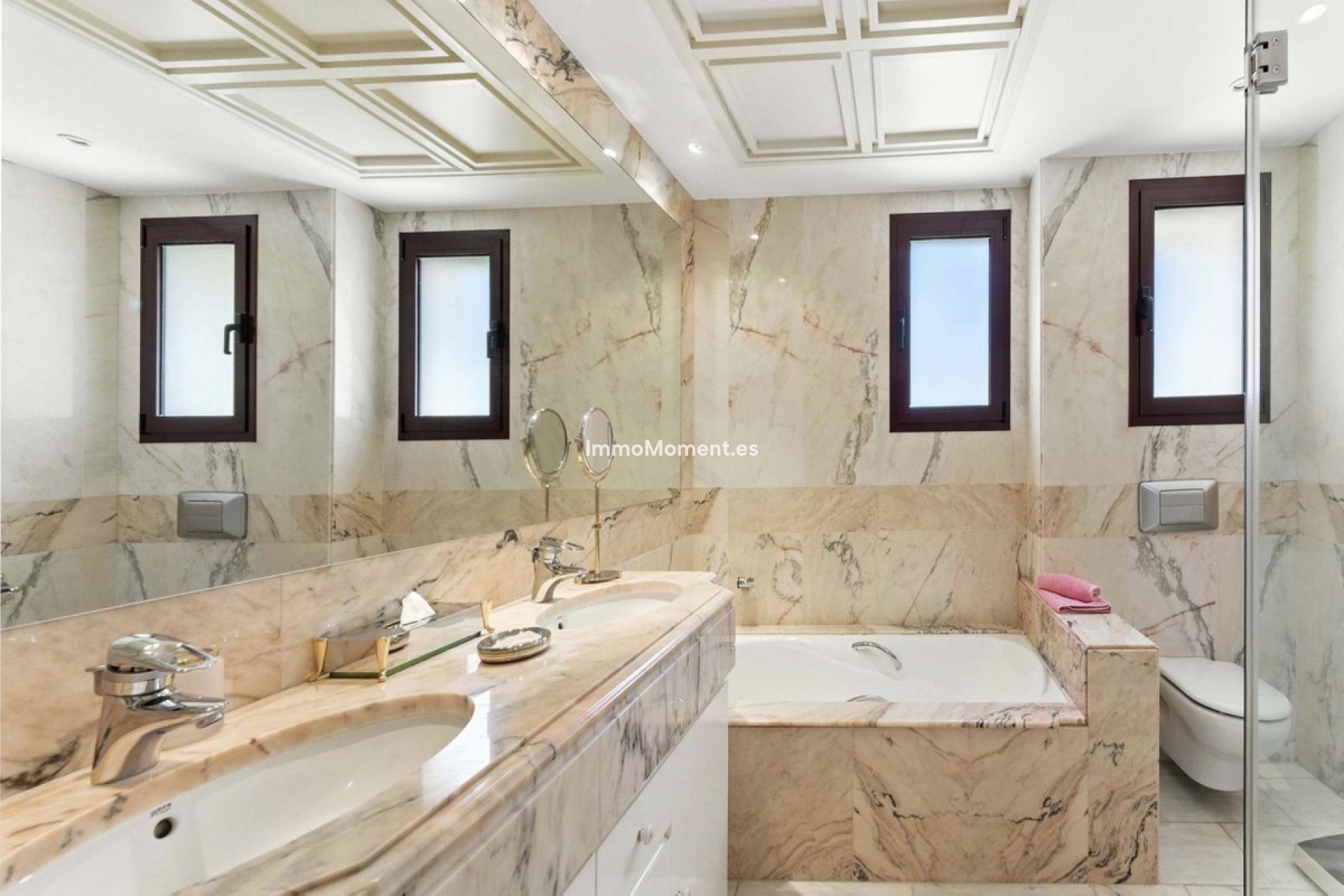 Bestaande woning - Appartement - Estepona  - Costalita