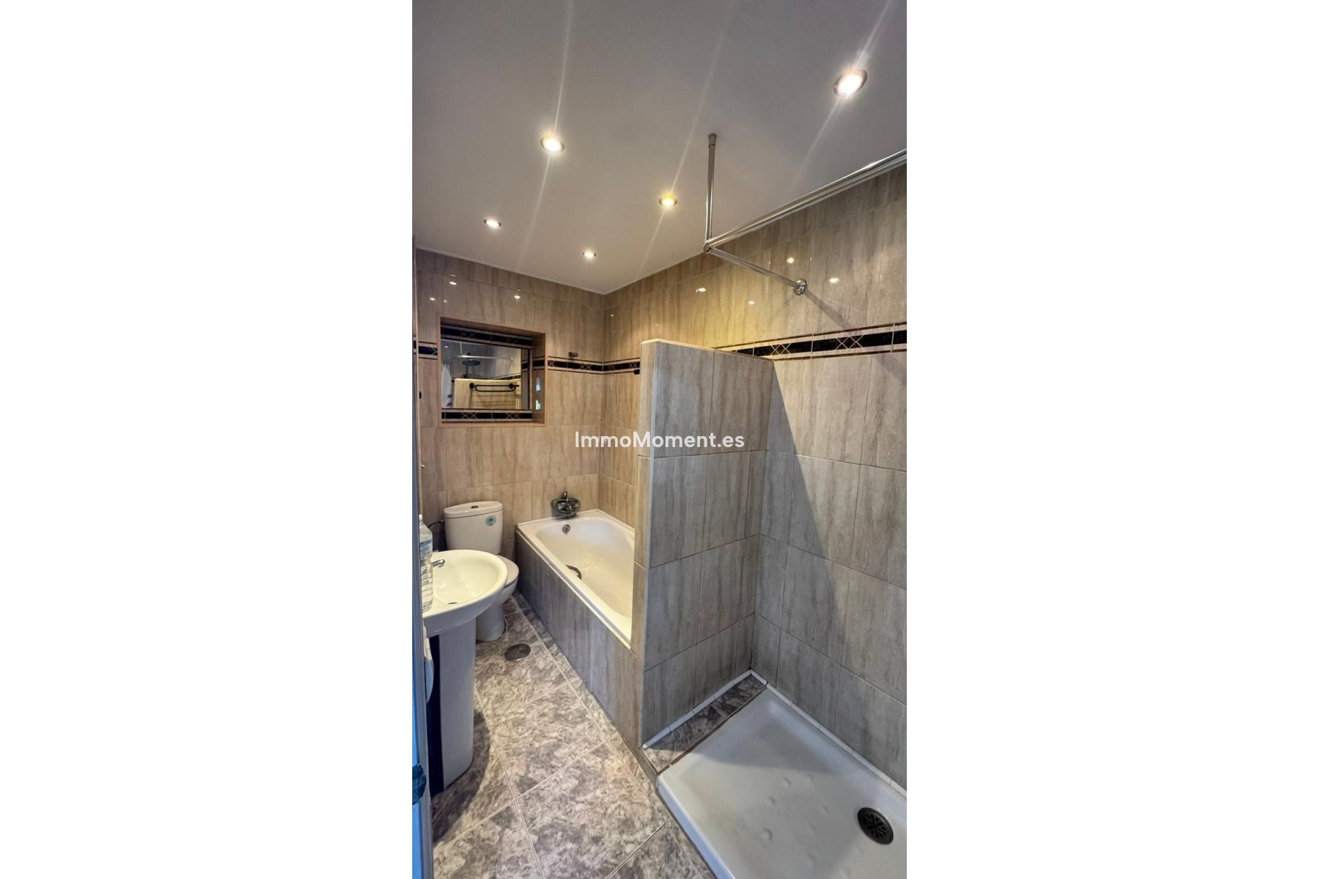 Bestaande woning - Appartement - Estepona  - Estepona Centro
