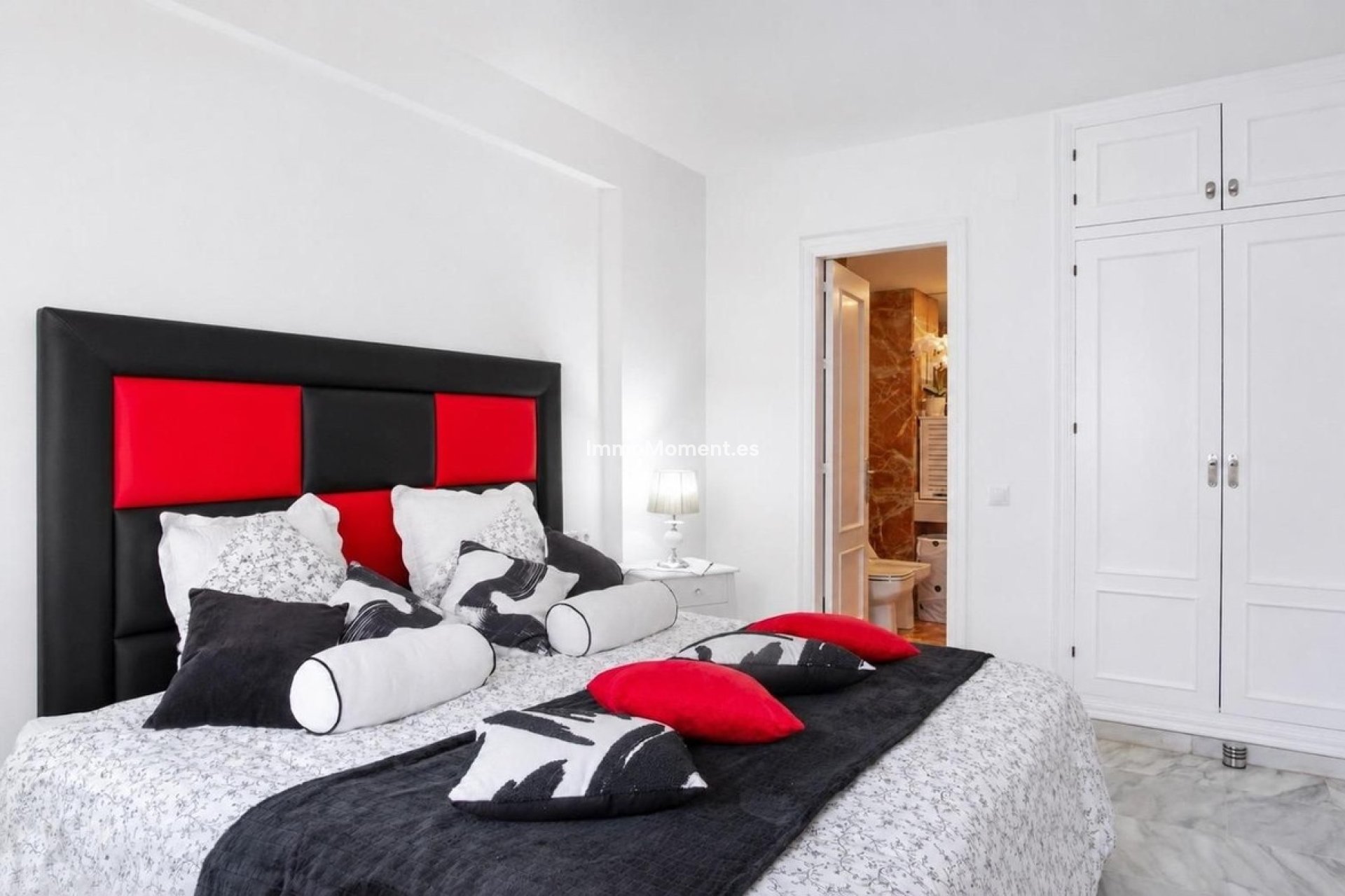 Bestaande woning - Appartement - Estepona  - Estepona Centro