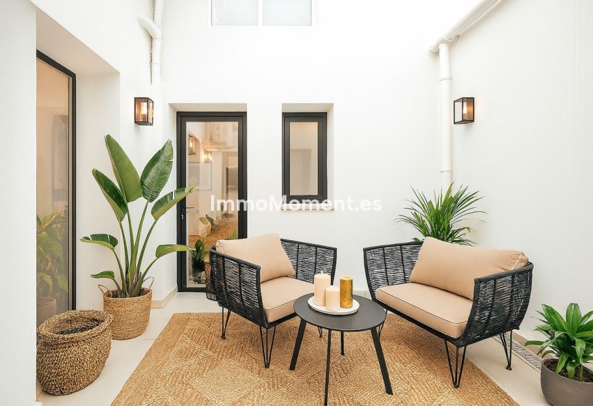 Bestaande woning - Appartement - Estepona  - Estepona Centro