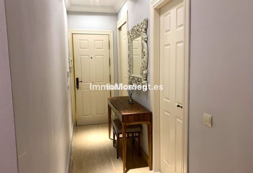 Bestaande woning - Appartement - Estepona  - Estepona Centro