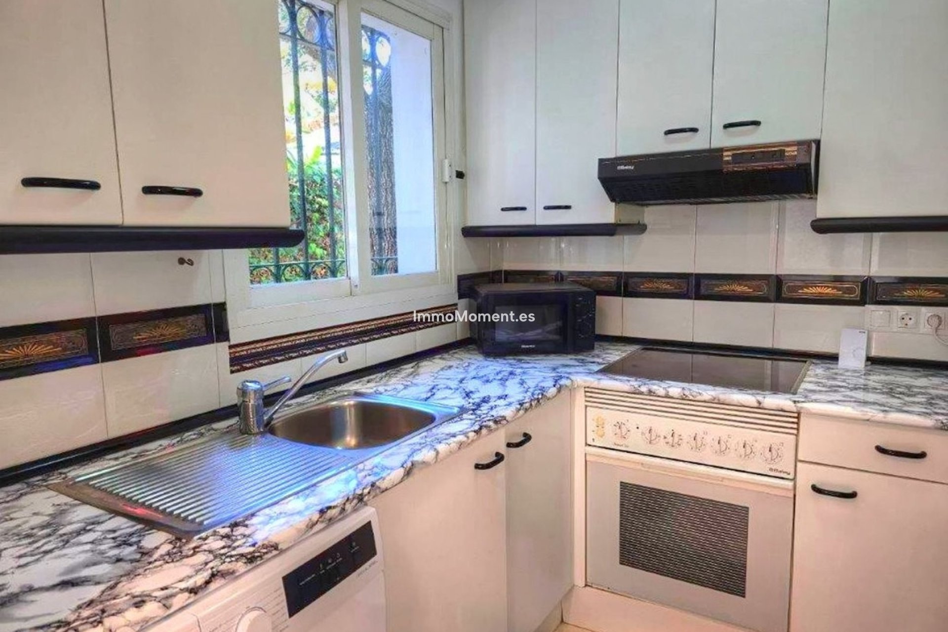 Bestaande woning - Appartement - Estepona  - Estepona Centro