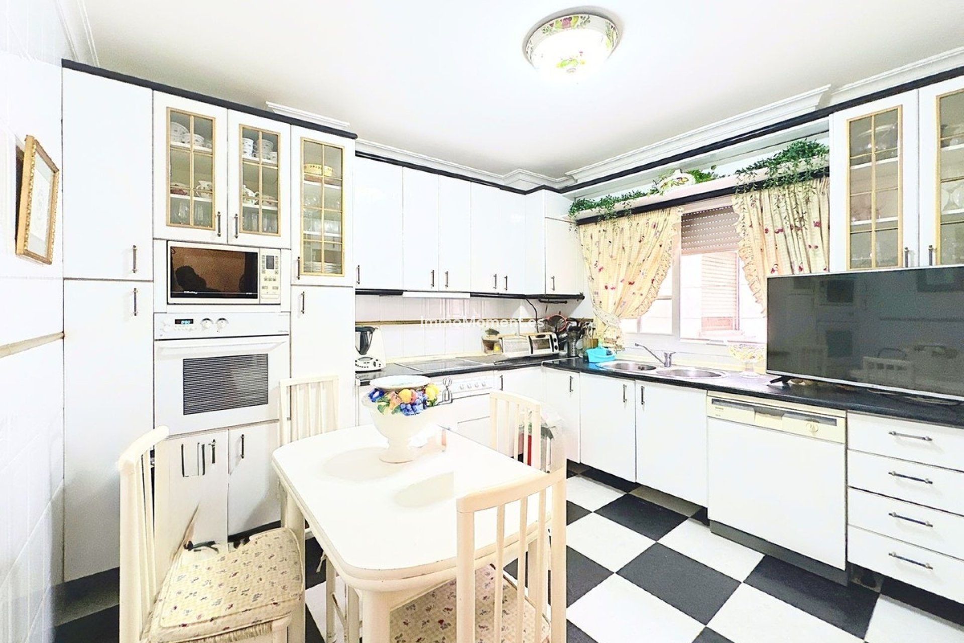 Bestaande woning - Appartement - Estepona  - Estepona Centro