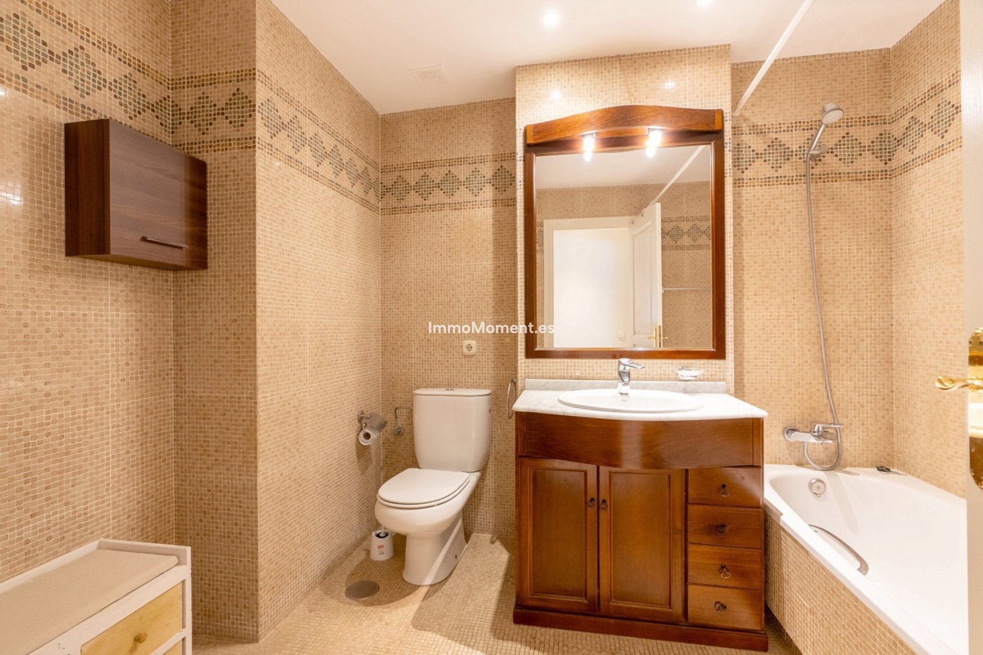 Bestaande woning - Appartement - Estepona  - Estepona Centro