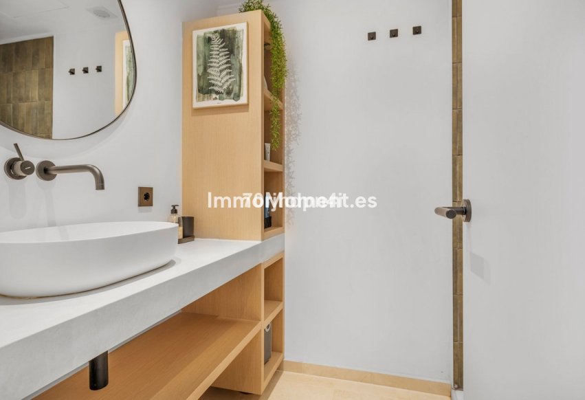 Bestaande woning - Appartement - Estepona  - Estepona Centro