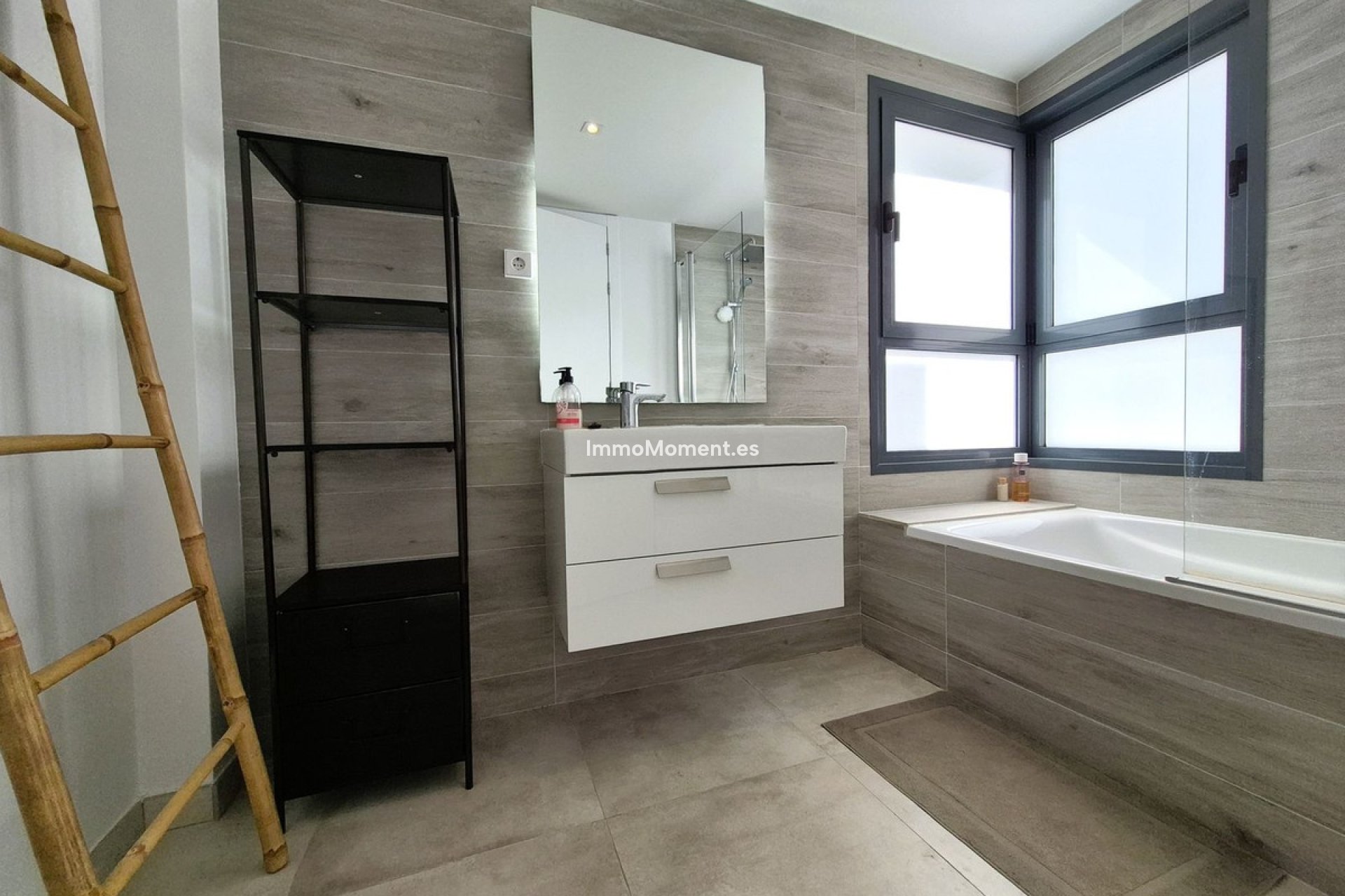 Bestaande woning - Appartement - Estepona  - Estepona Centro