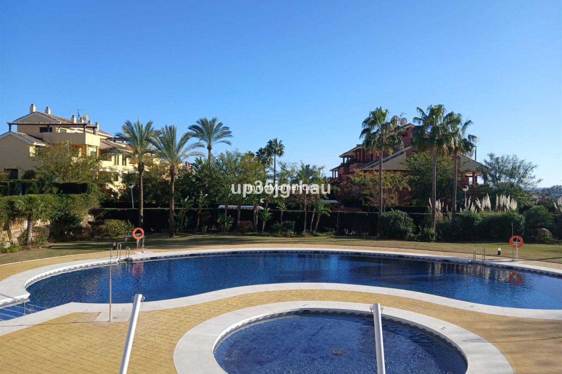 Bestaande woning - Appartement - Estepona  - Estepona Centro