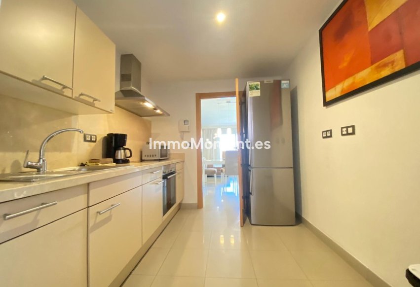 Bestaande woning - Appartement - Estepona  - Estepona Centro