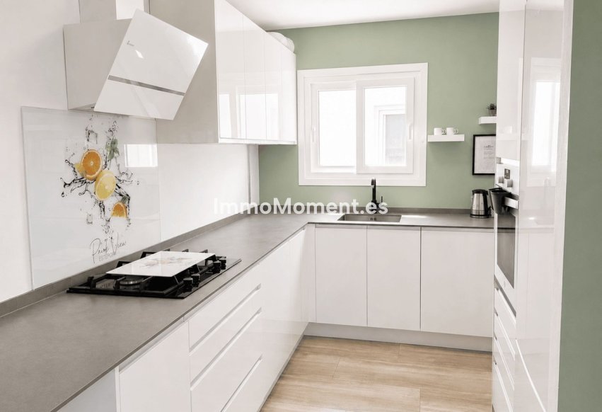 Bestaande woning - Appartement - Estepona  - Estepona Centro