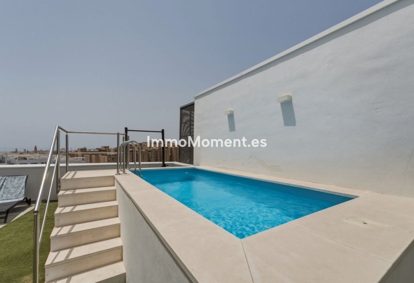 Bestaande woning - Appartement - Estepona  - Estepona Centro