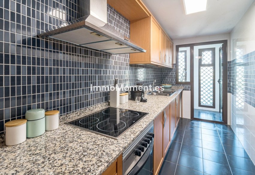 Bestaande woning - Appartement - Estepona  - Selwo