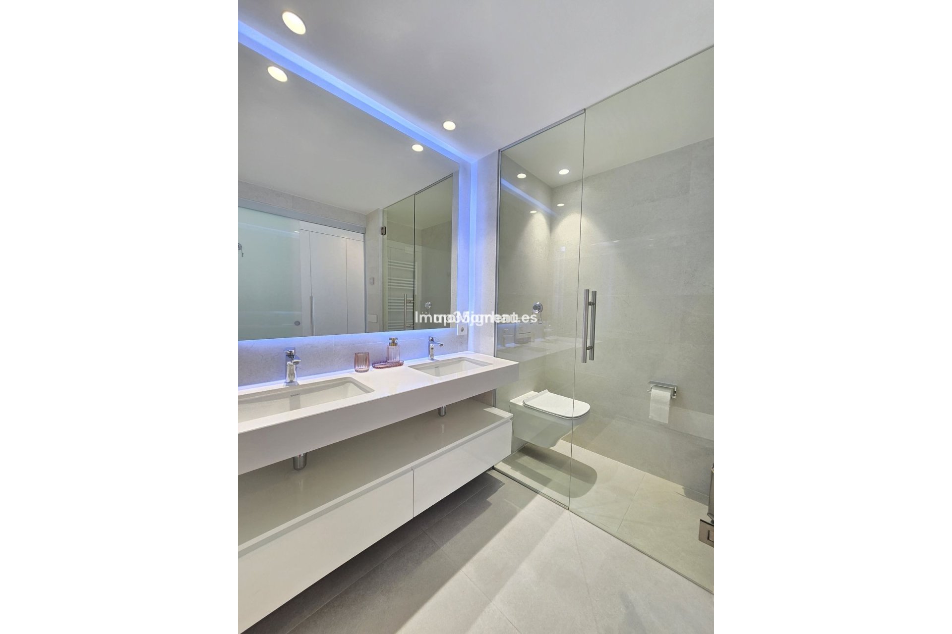 Bestaande woning - Appartement - Estepona  - Selwo