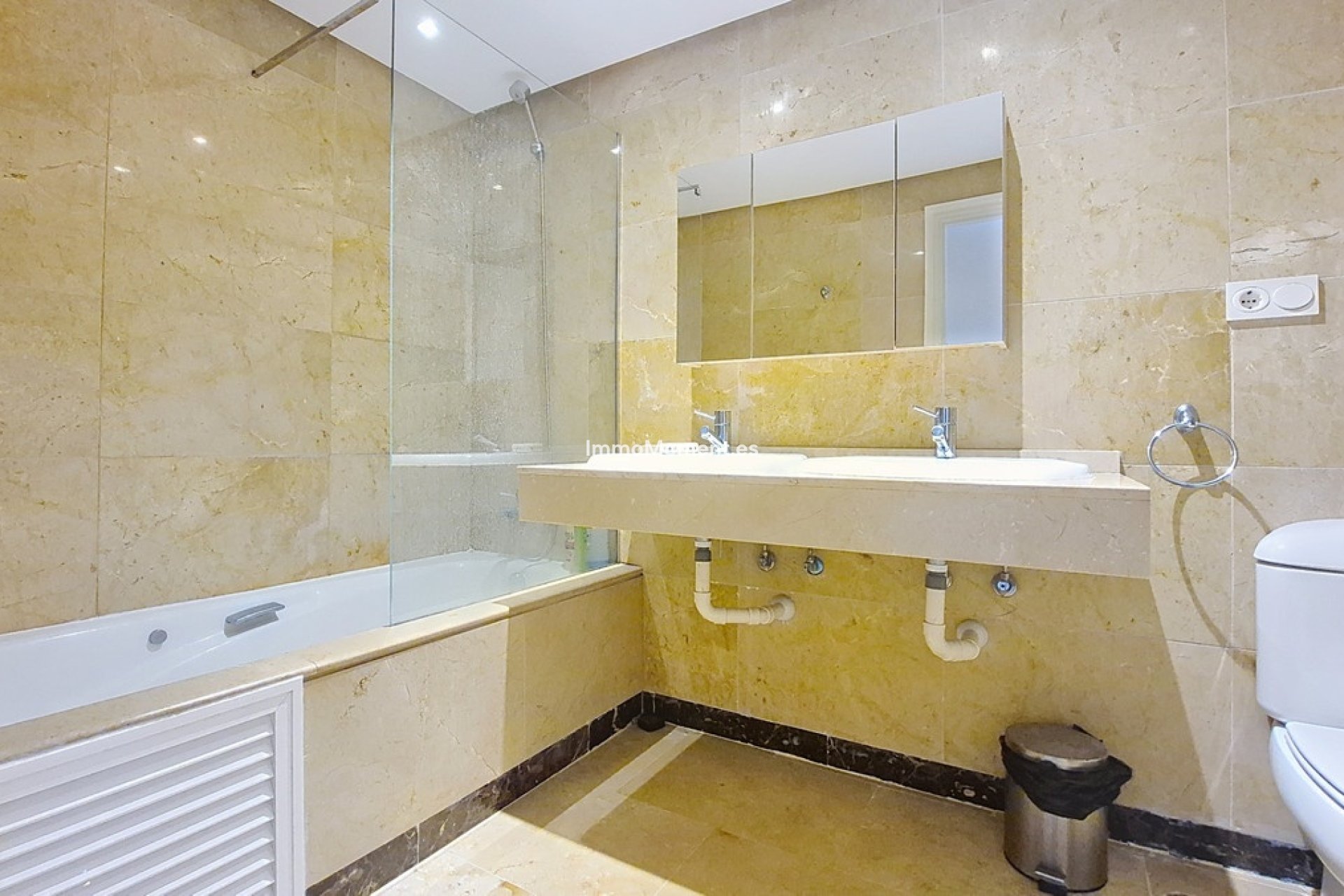 Bestaande woning - Appartement - Manilva - La Duquesa