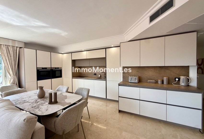 Bestaande woning - Appartement - Marbella - Elviria