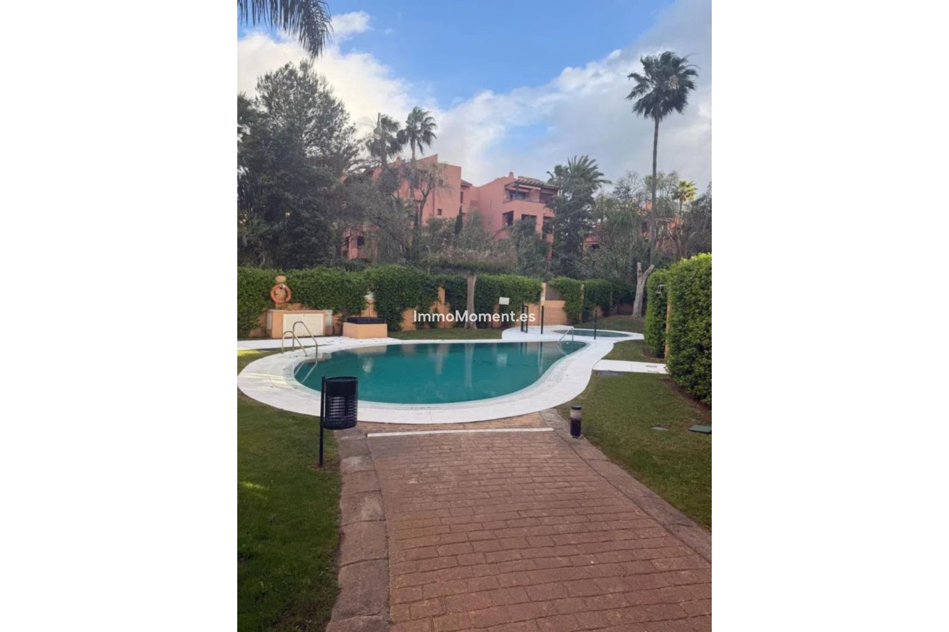Bestaande woning - Appartement - Marbella - Las Chapas