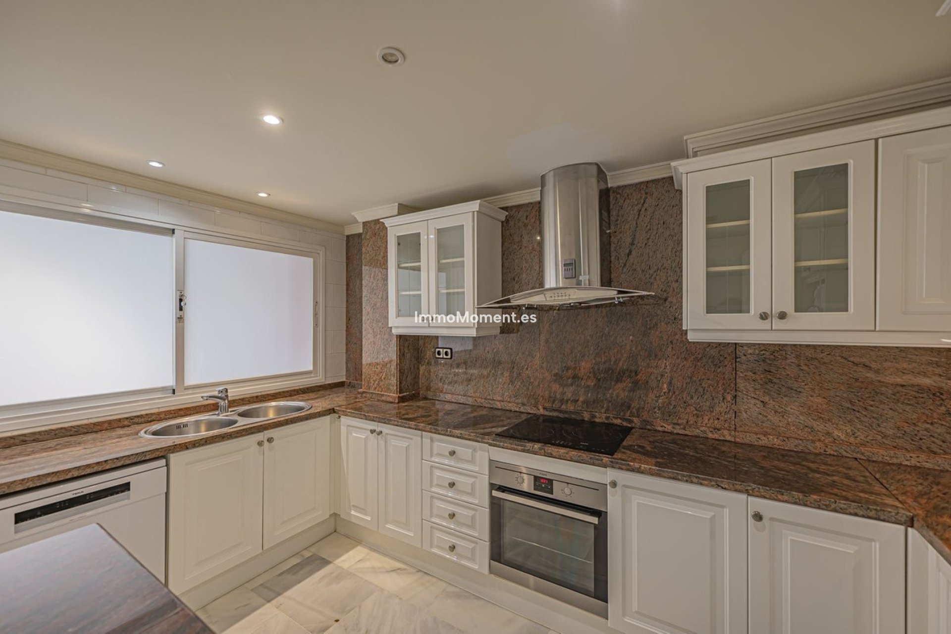 Bestaande woning - Appartement - Marbella - Nueva Andalucía