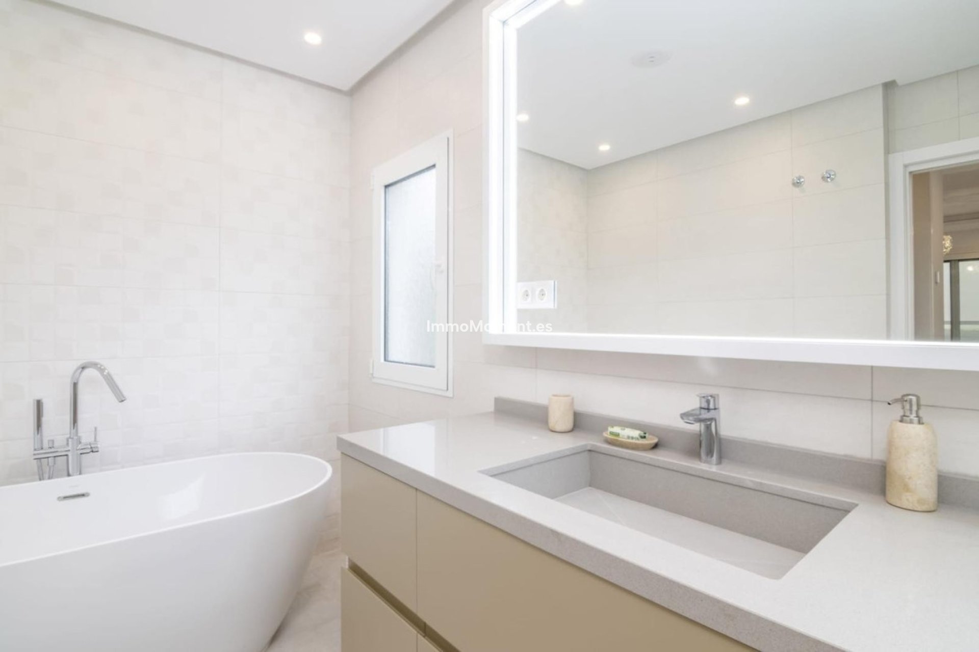 Bestaande woning - Appartement - Puerto Banús