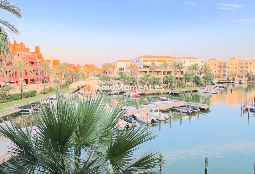 Bestaande woning - Appartement - Sotogrande - Sotogrande Marina