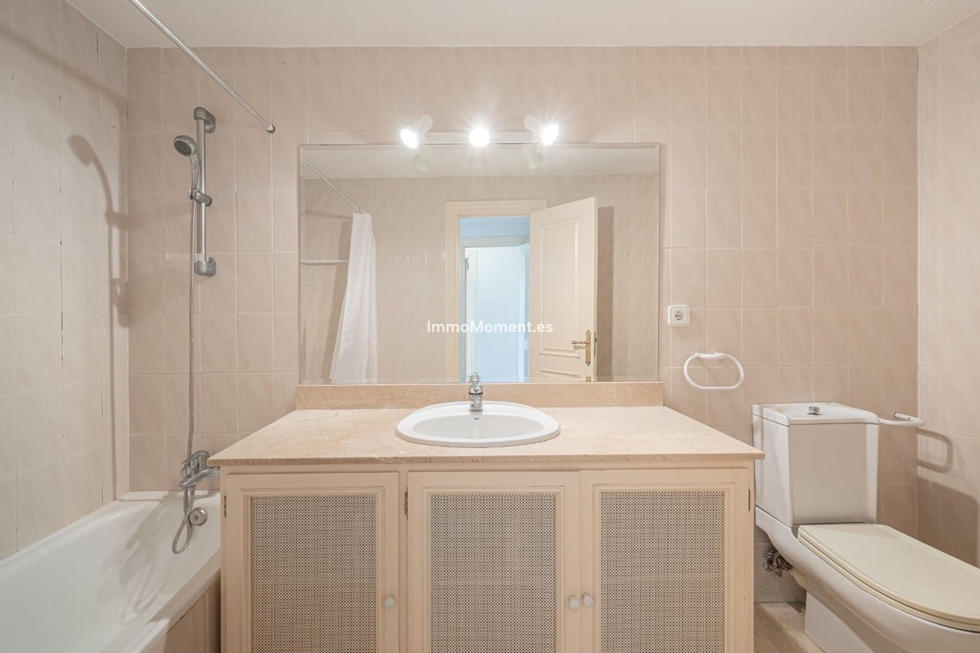 Bestaande woning - Geschakelde woning - Benahavís - Benahavís Centro