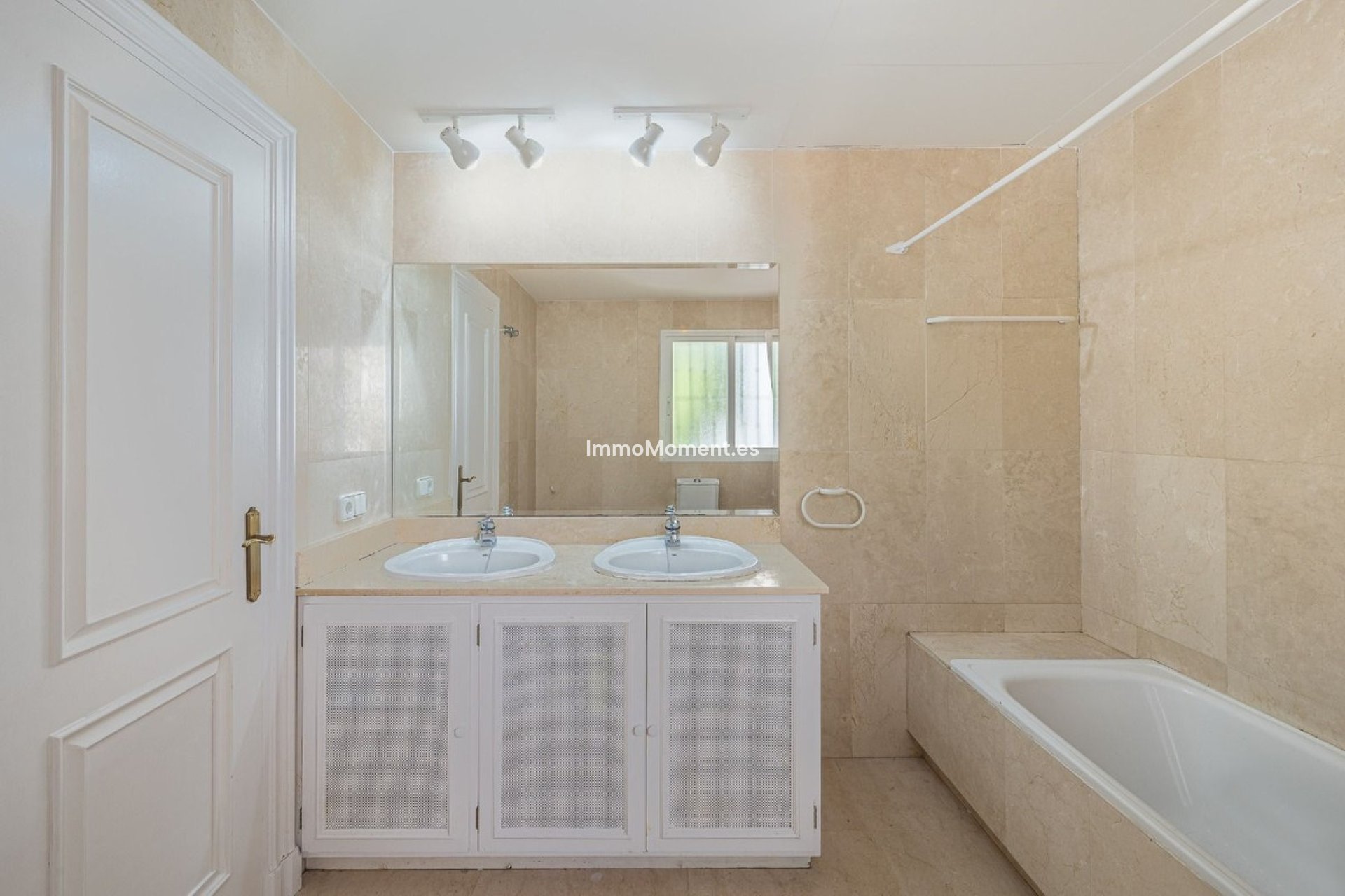 Bestaande woning - Geschakelde woning - Benahavís - Benahavís Centro