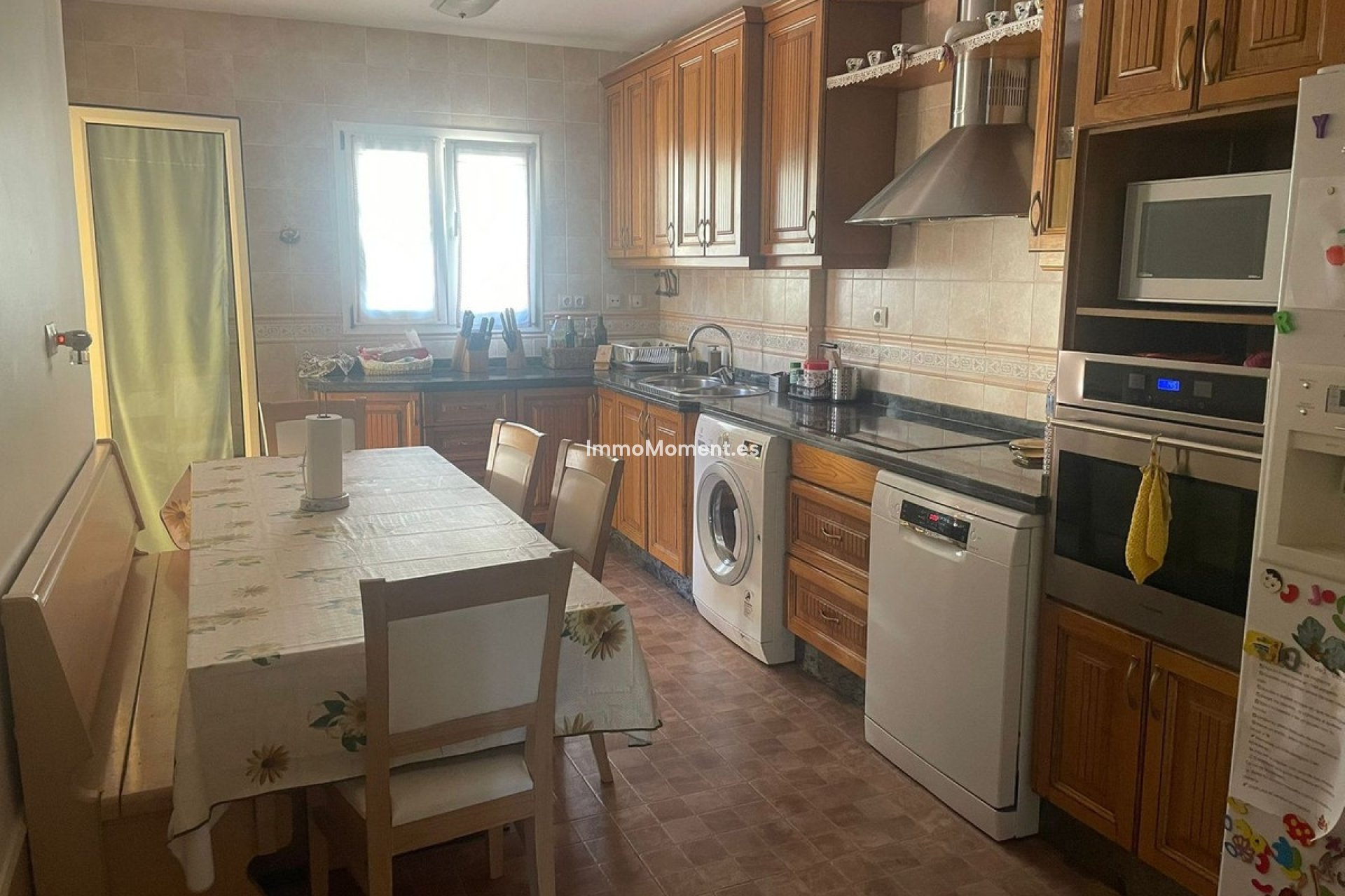 Bestaande woning - Geschakelde woning - Binnenland  - Alhaurín de la Torre