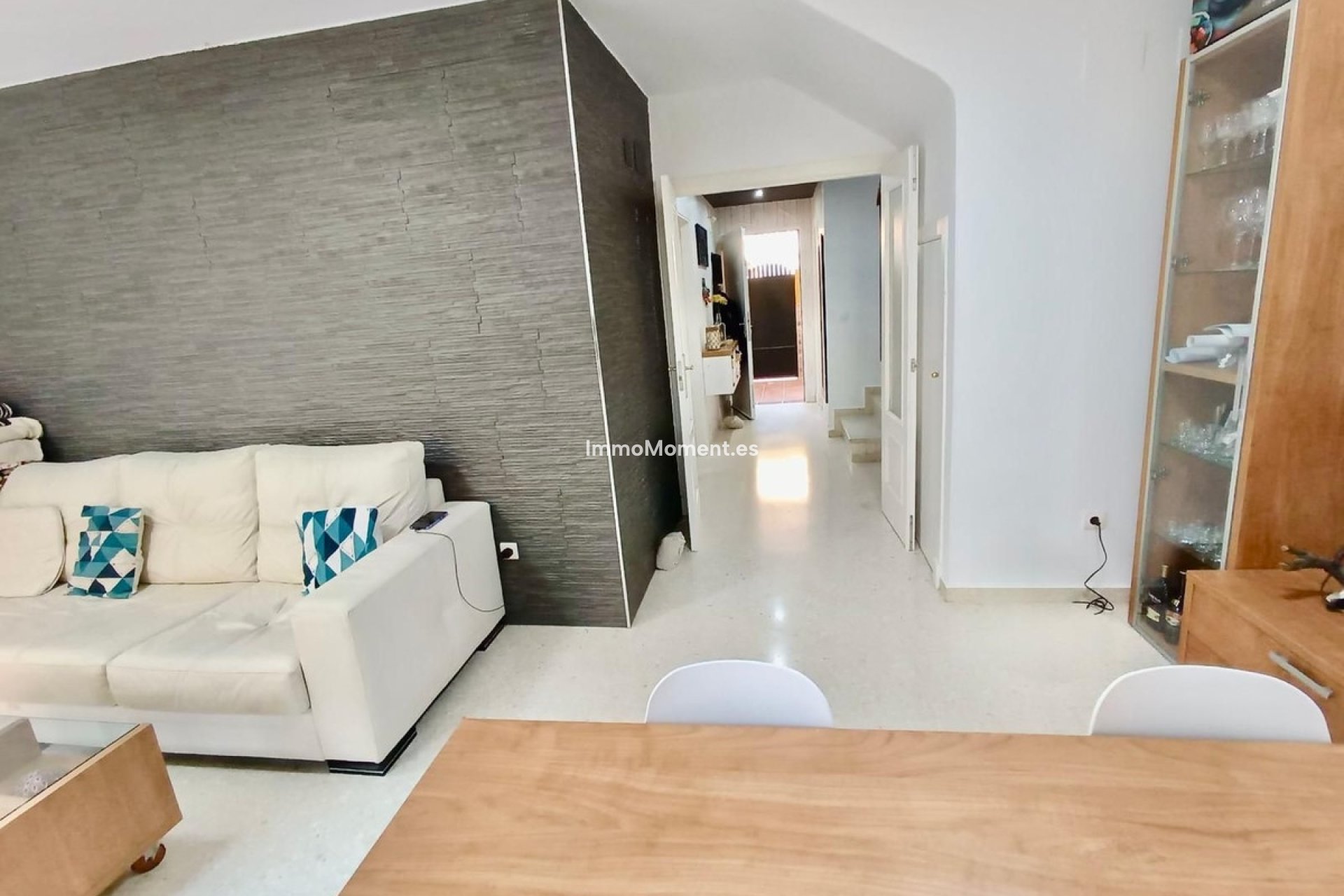 Bestaande woning - Geschakelde woning - Binnenland  - Alhaurín de la Torre