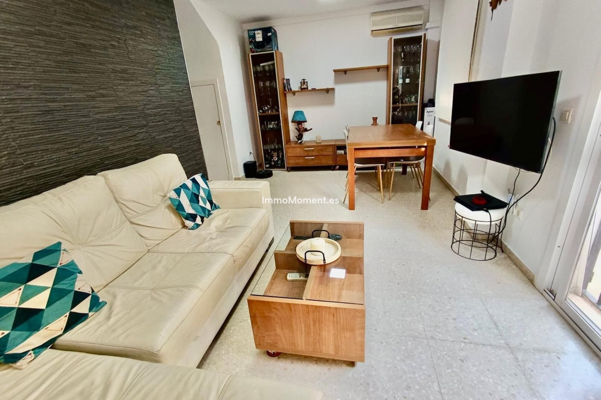 Bestaande woning - Geschakelde woning - Binnenland  - Alhaurín de la Torre