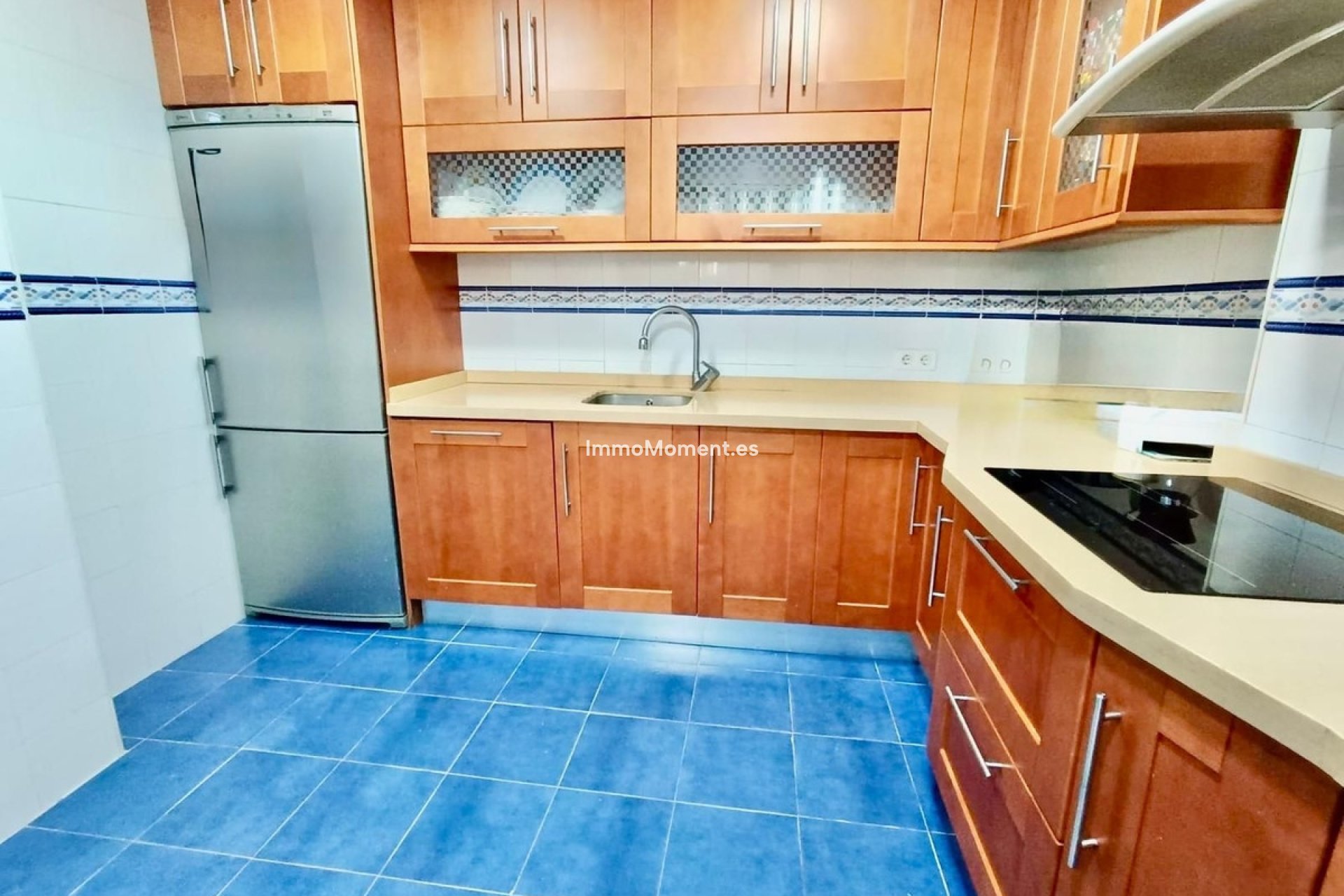 Bestaande woning - Geschakelde woning - Binnenland  - Alhaurín de la Torre