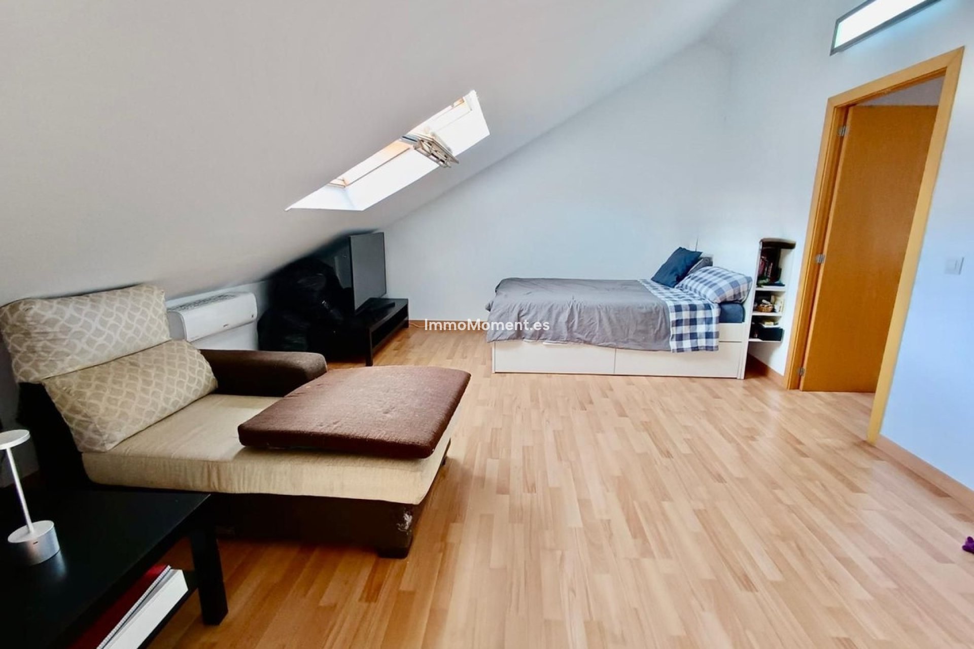 Bestaande woning - Geschakelde woning - Binnenland  - Alhaurín de la Torre