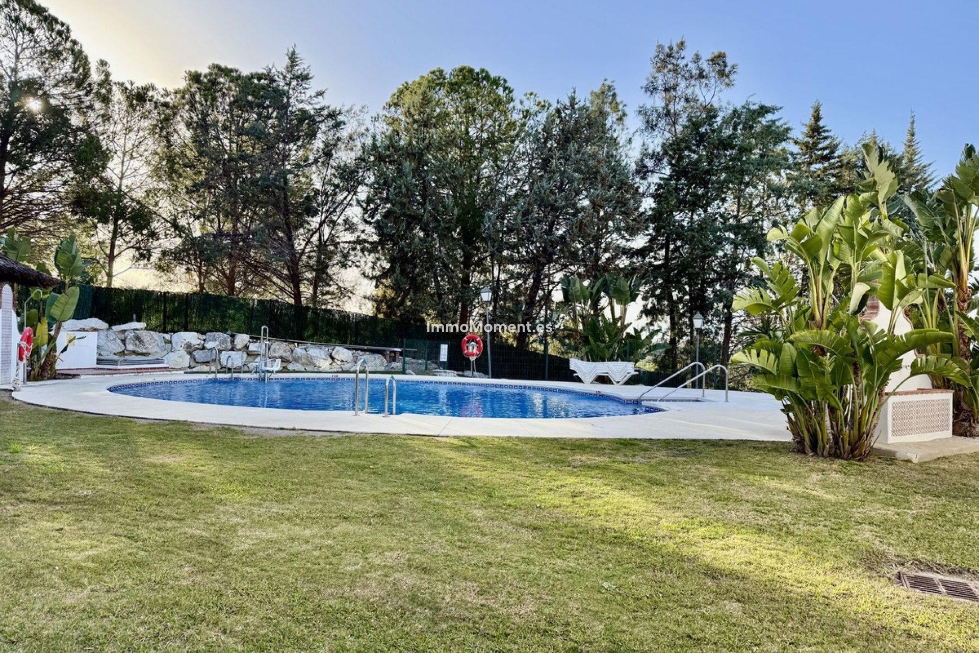 Bestaande woning - Geschakelde woning - Binnenland  - Alhaurín de la Torre