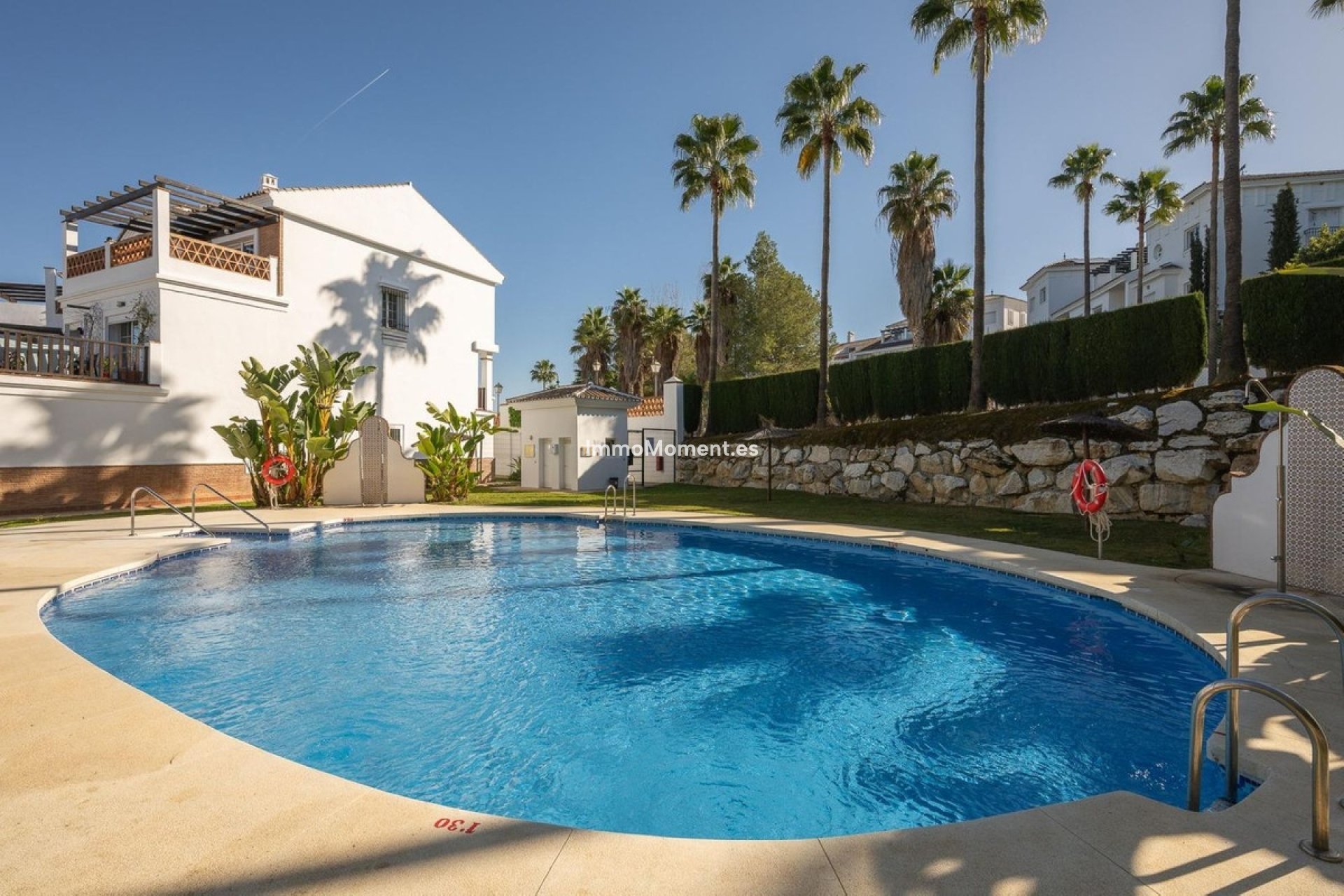 Bestaande woning - Geschakelde woning - Binnenland  - Alhaurín de la Torre