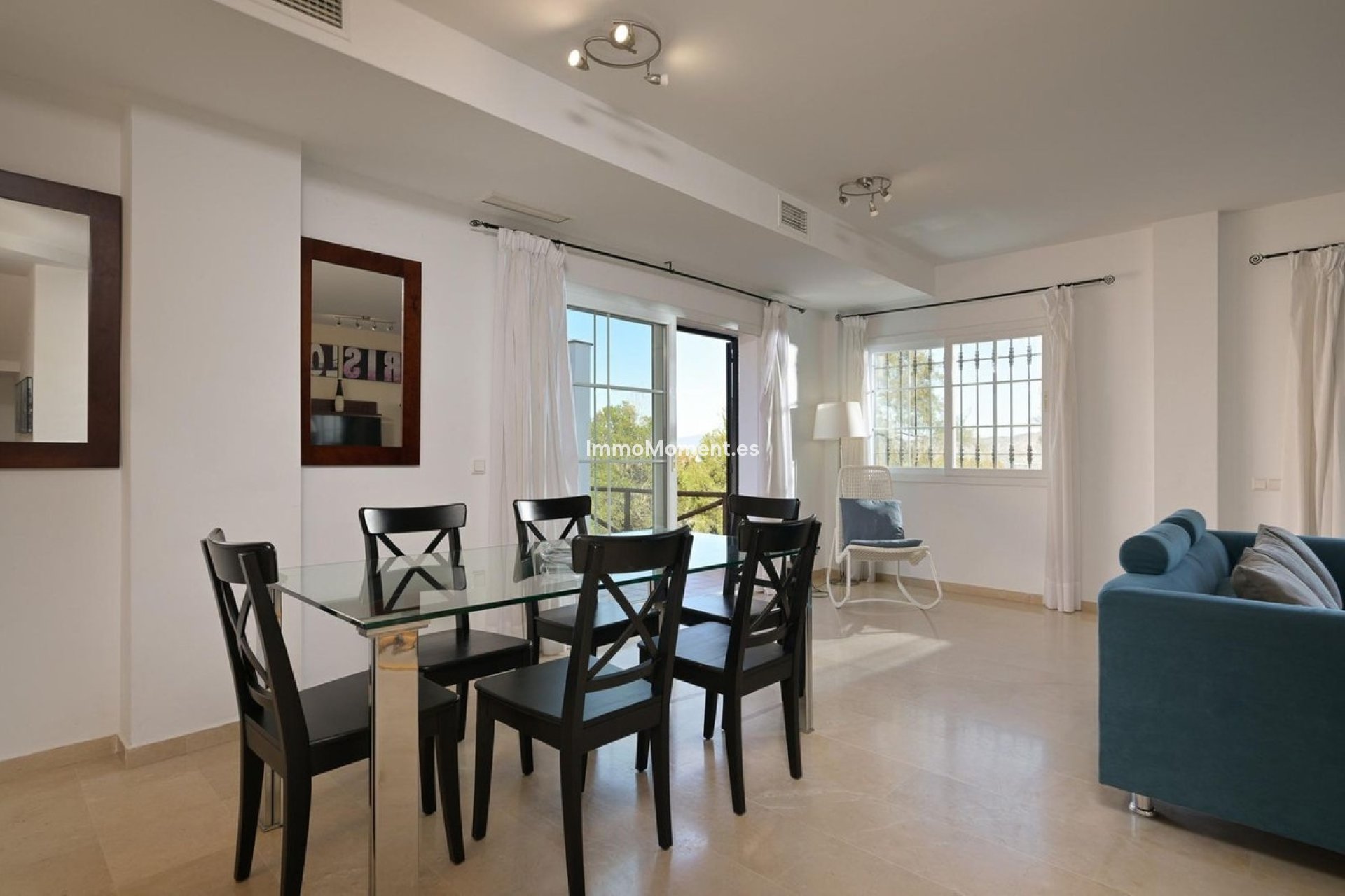 Bestaande woning - Geschakelde woning - Binnenland  - Alhaurín de la Torre