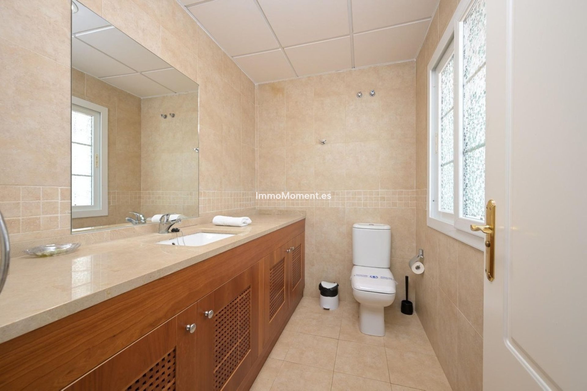 Bestaande woning - Geschakelde woning - Binnenland  - Alhaurín de la Torre