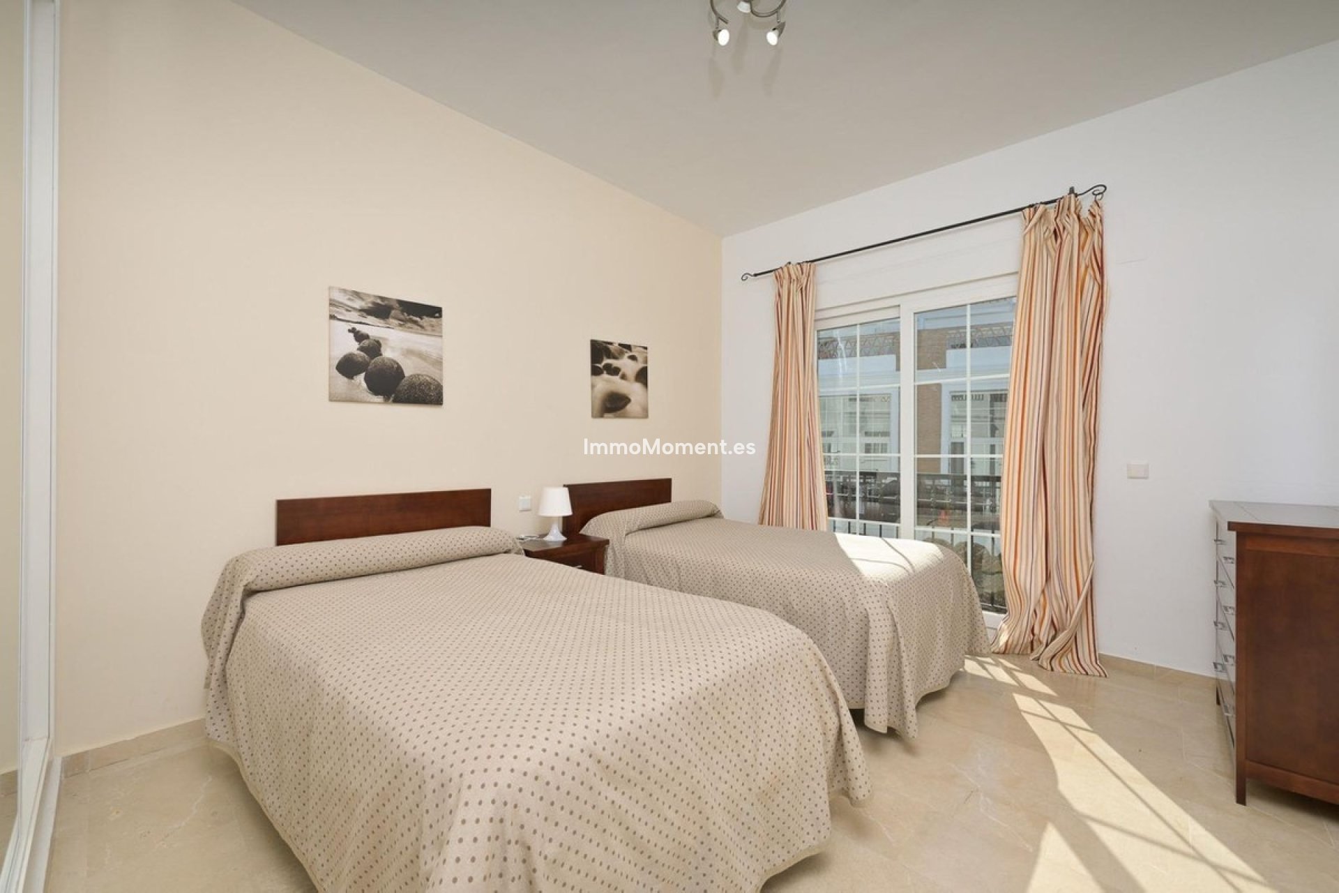 Bestaande woning - Geschakelde woning - Binnenland  - Alhaurín de la Torre