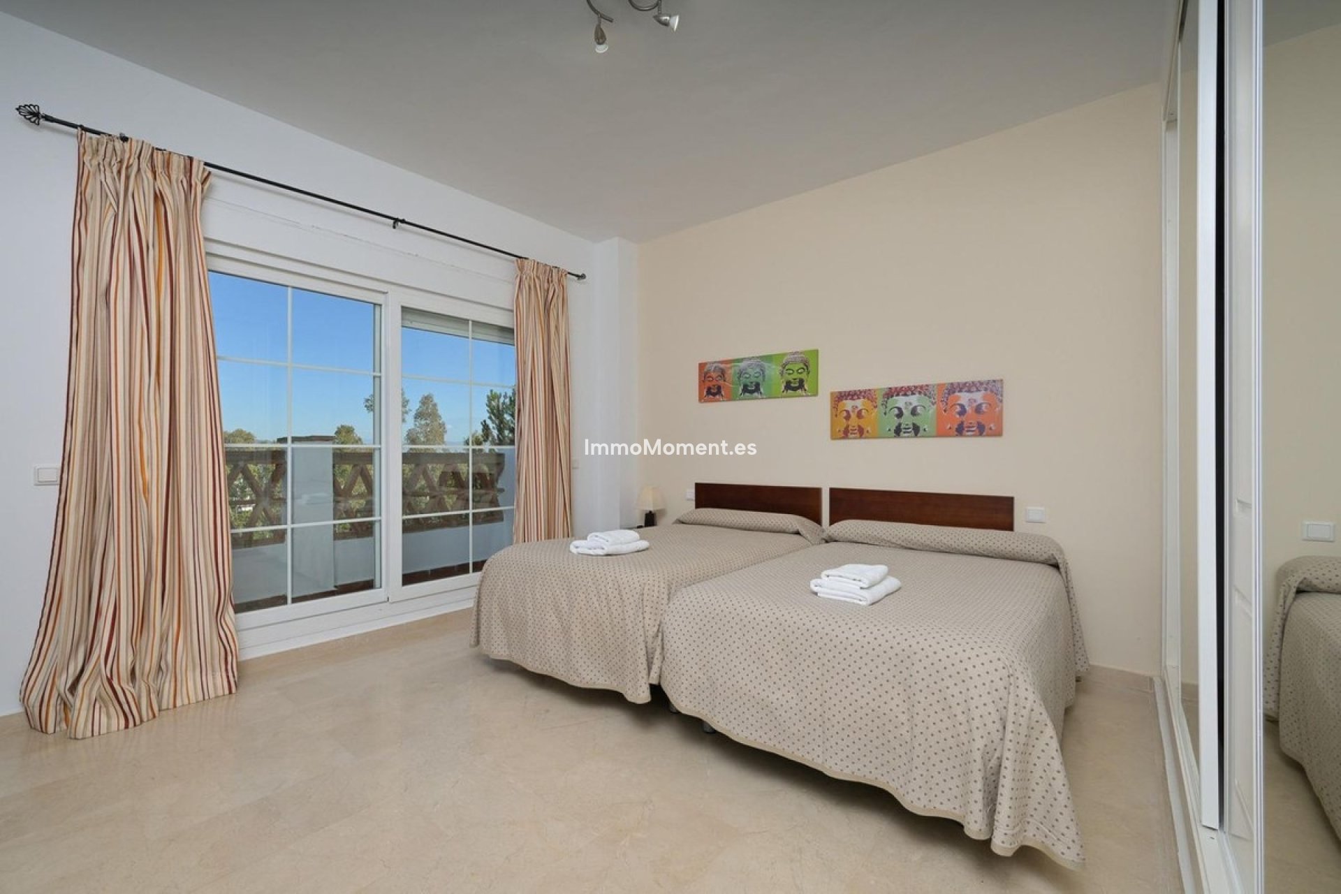 Bestaande woning - Geschakelde woning - Binnenland  - Alhaurín de la Torre