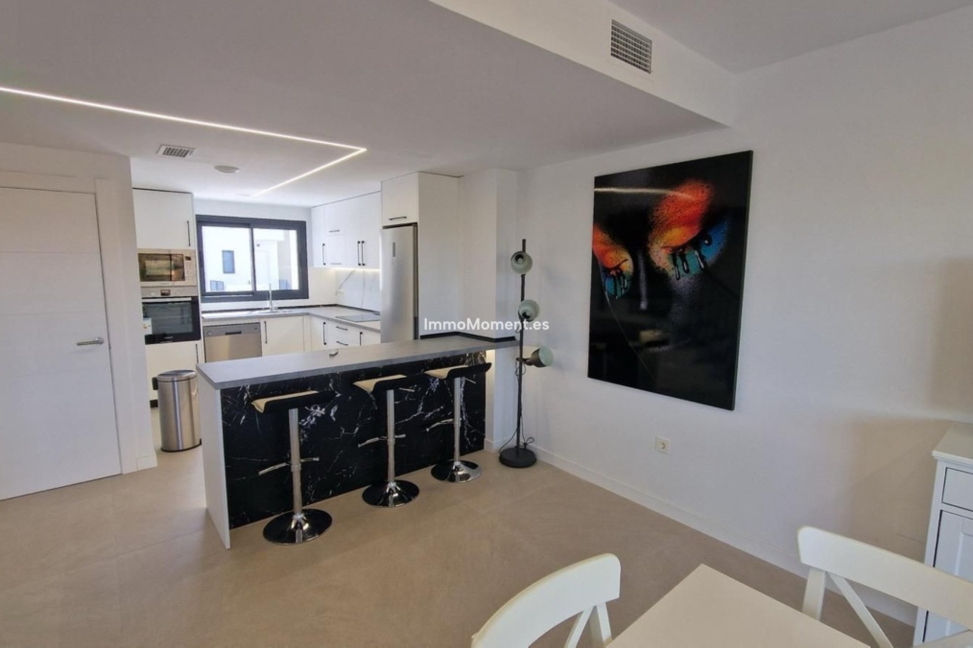 Bestaande woning - Geschakelde woning - Binnenland  - Alhaurín de la Torre