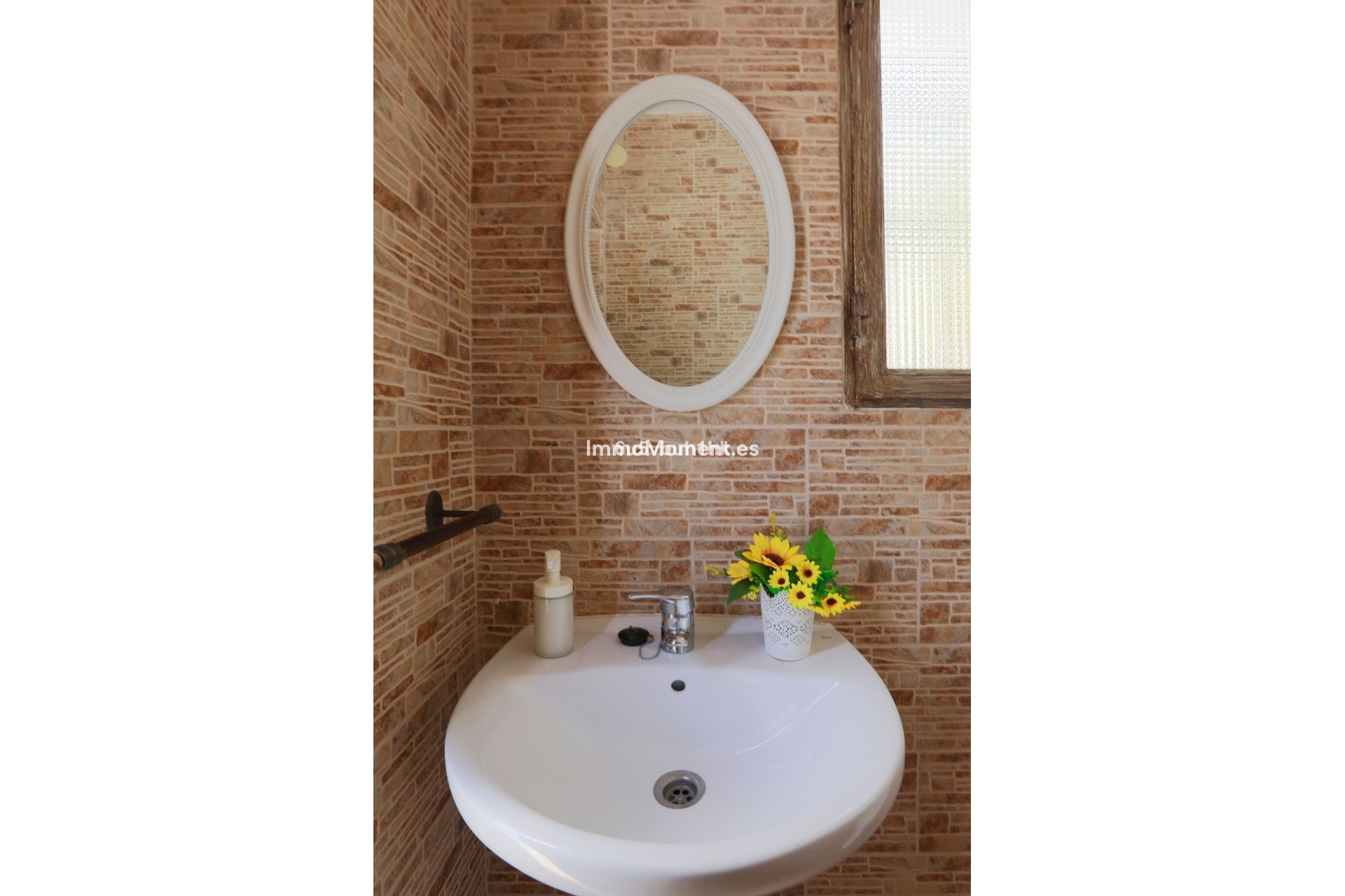 Bestaande woning - Geschakelde woning - Binnenland  - Alhaurín de la Torre