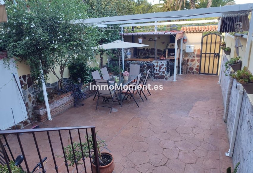 Bestaande woning - Geschakelde woning - Binnenland  - Alhaurín de la Torre