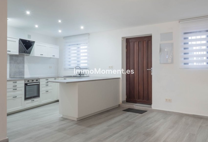 Bestaande woning - Geschakelde woning - Binnenland  - Alhaurín el Grande Centro