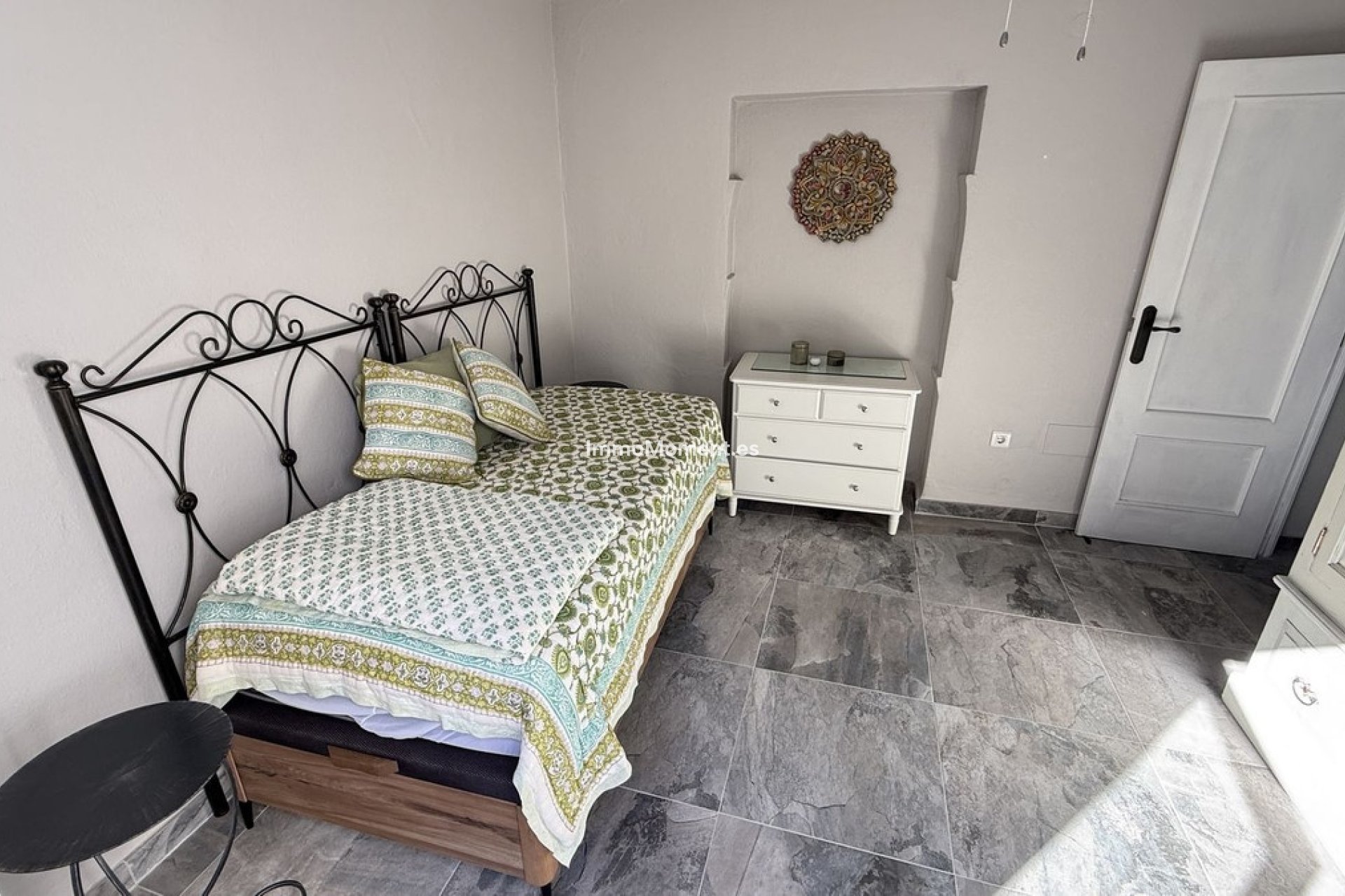 Bestaande woning - Geschakelde woning - Binnenland  - Alhaurín el Grande Centro