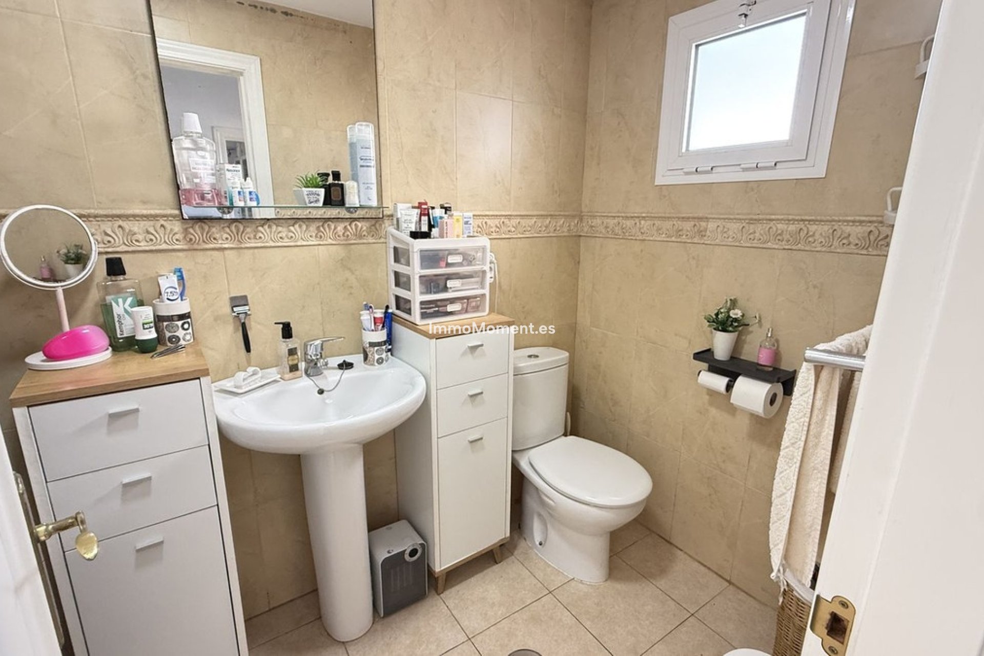 Bestaande woning - Geschakelde woning - Binnenland  - Alhaurín el Grande Centro