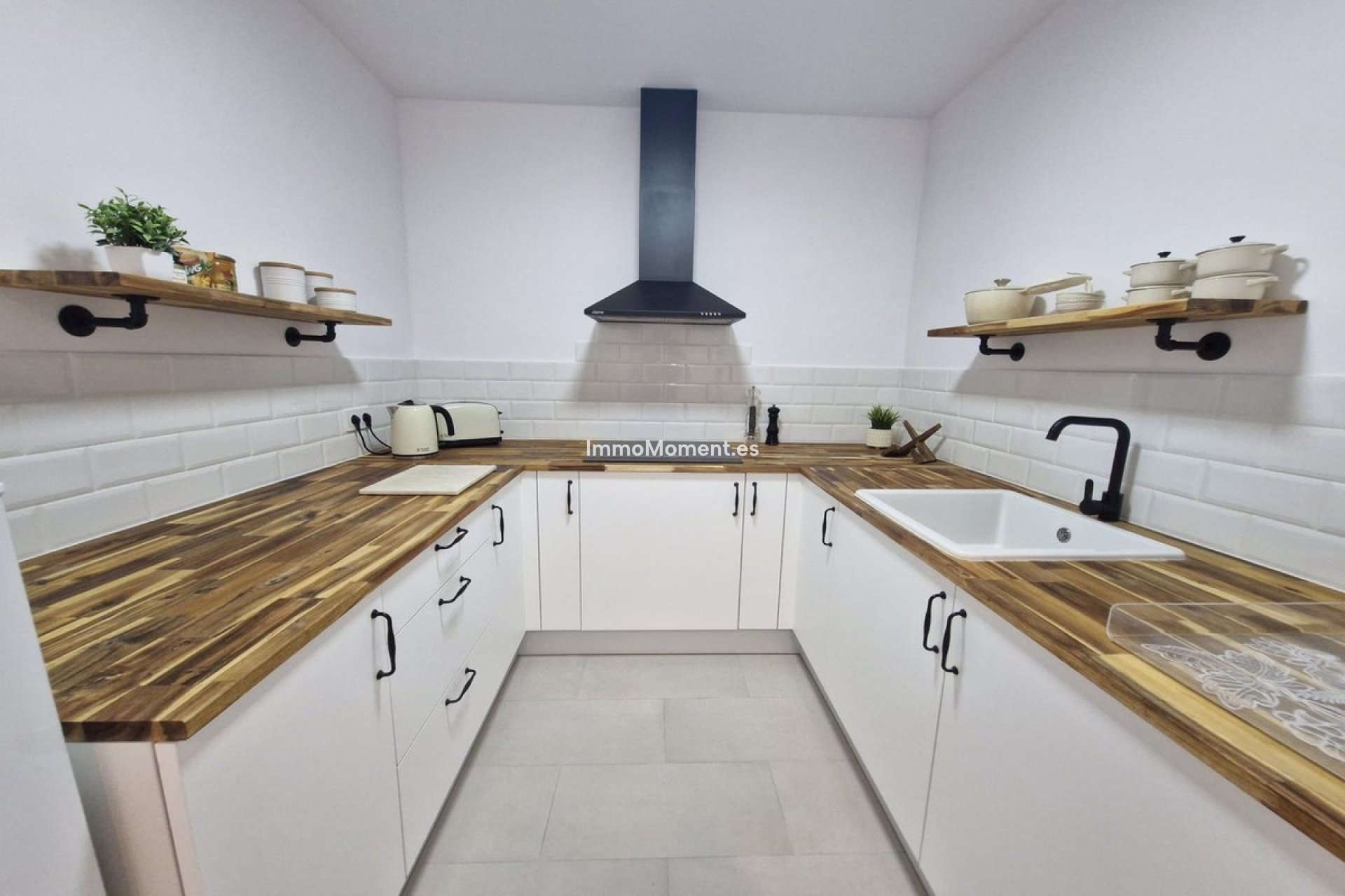 Bestaande woning - Geschakelde woning - Binnenland  - Coín