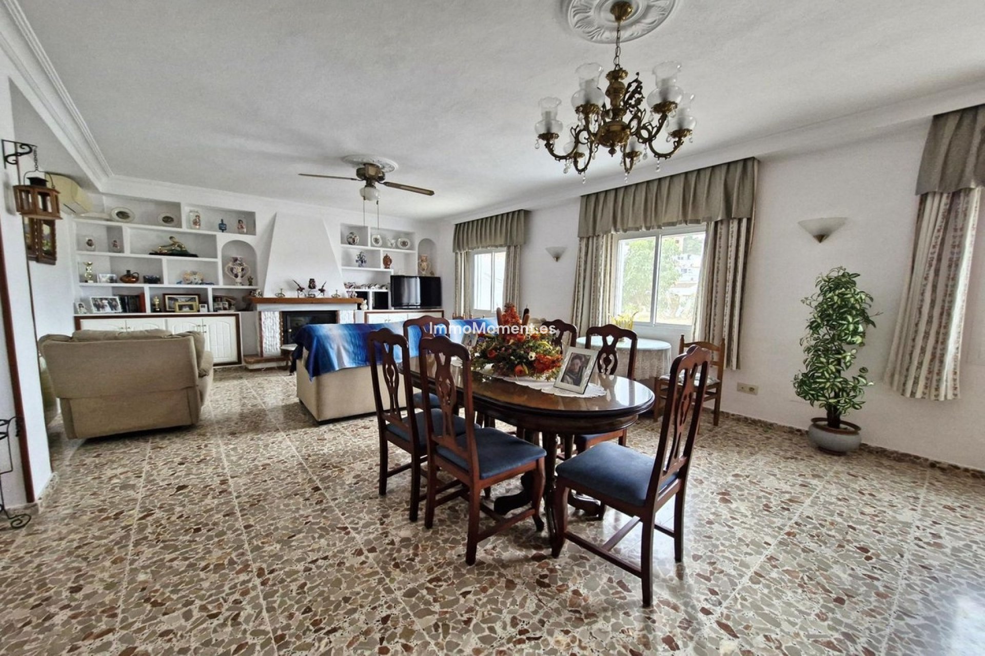 Bestaande woning - Geschakelde woning - Binnenland  - Guaro