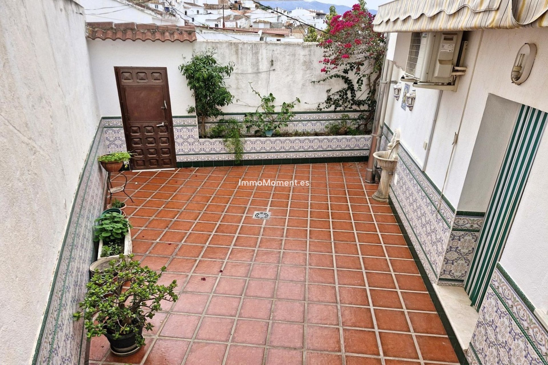 Bestaande woning - Geschakelde woning - Binnenland  - Guaro