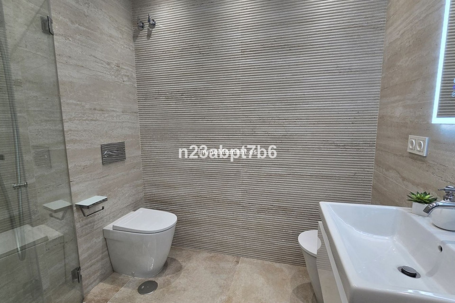 Bestaande woning - Geschakelde woning - Binnenland  - Istán