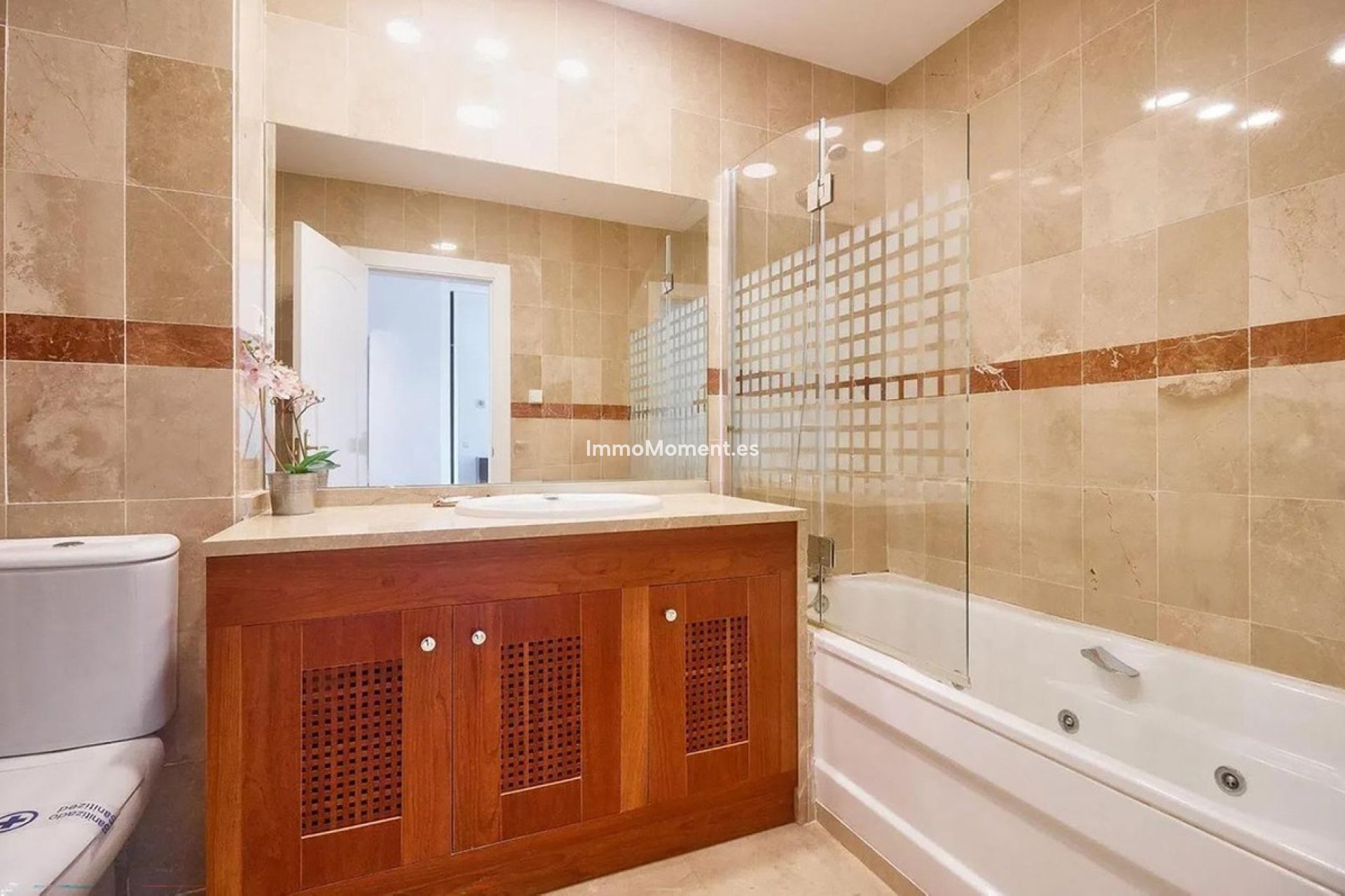 Bestaande woning - Geschakelde woning - Binnenland  - Lauro Golf