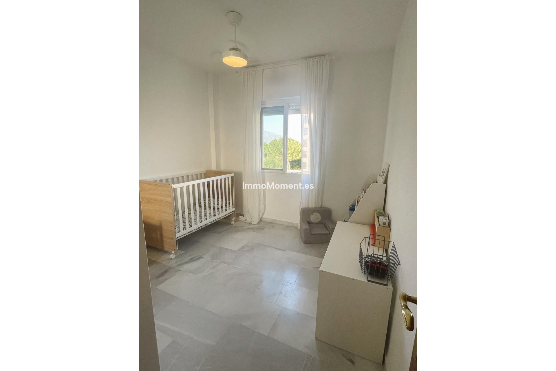 Bestaande woning - Geschakelde woning - Estepona  - Atalaya