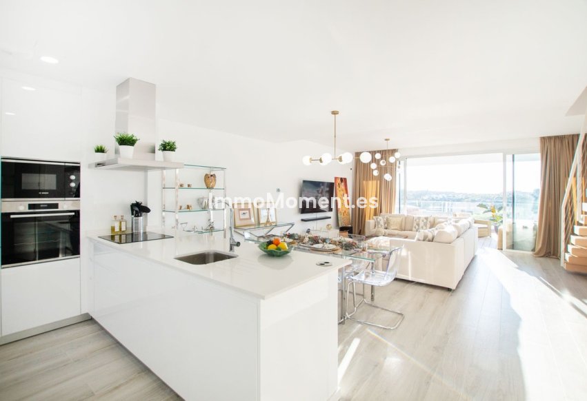 Bestaande woning - Geschakelde woning - Estepona  - Cancelada