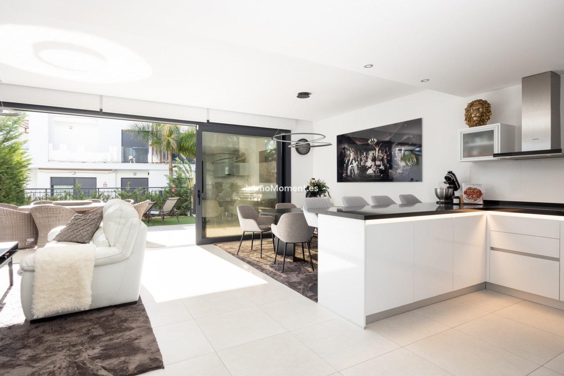 Bestaande woning - Geschakelde woning - Estepona  - Estepona Centro