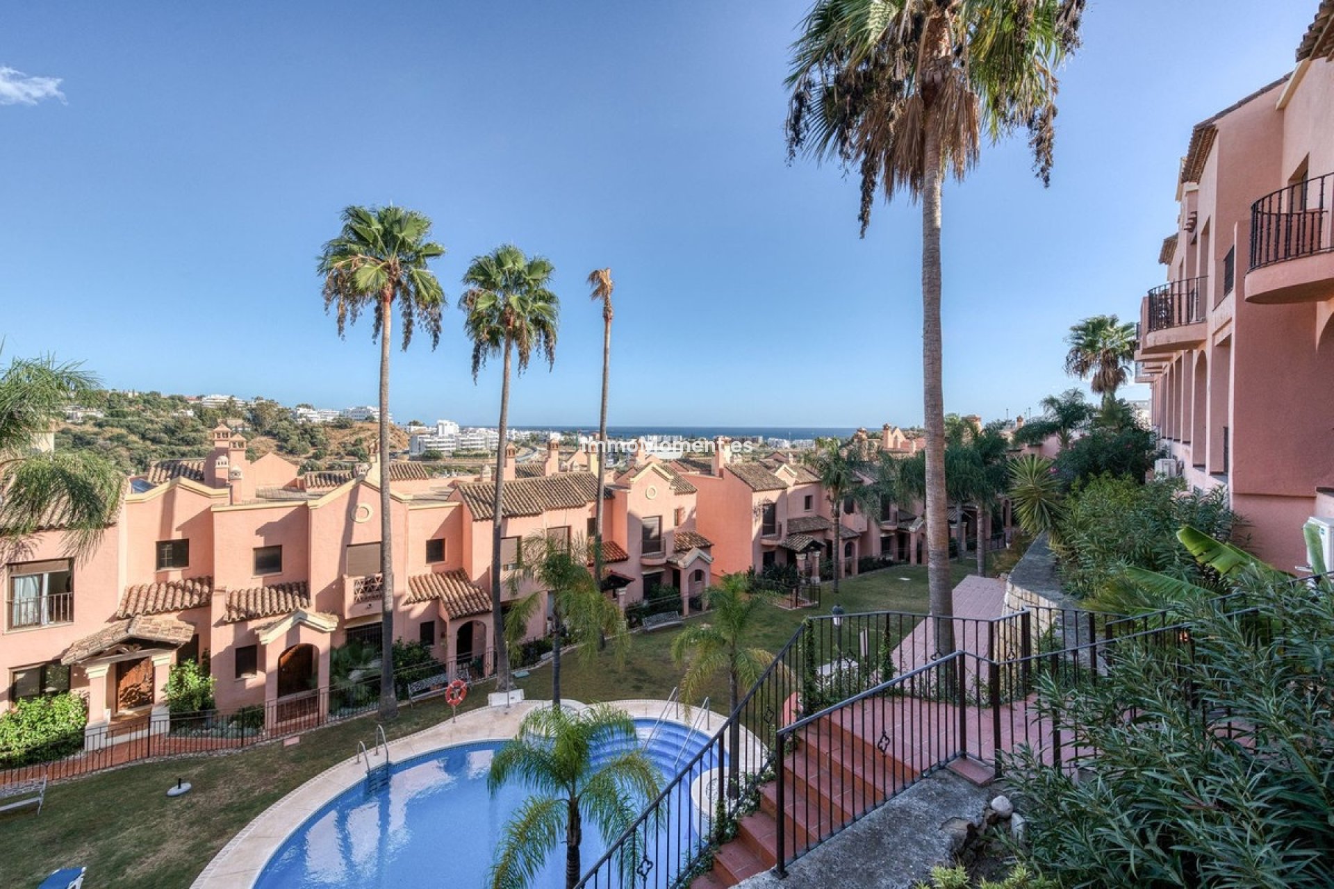 Bestaande woning - Geschakelde woning - Estepona  - Estepona Centro